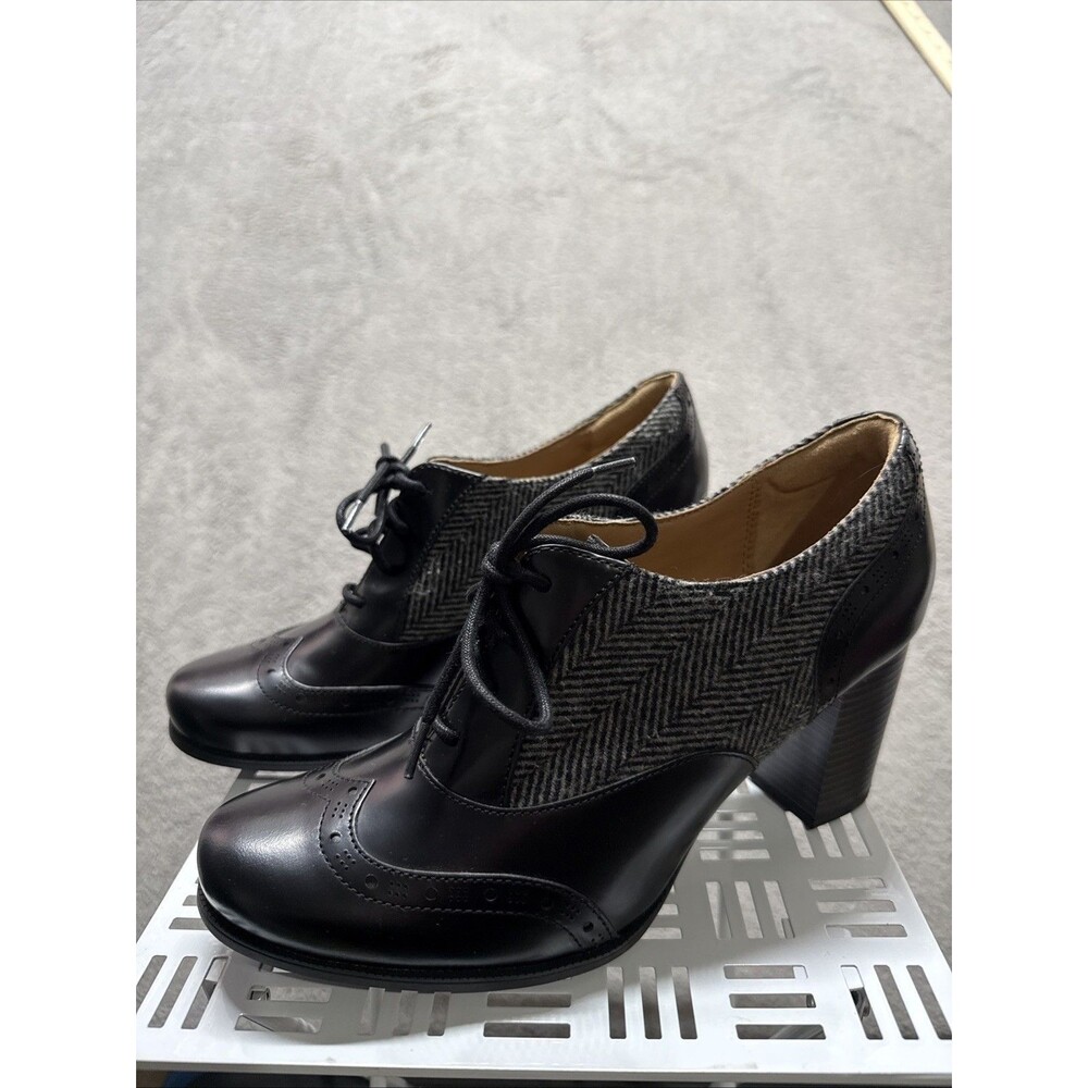 Women’s Clarks Black Leather & Gray Harringbone heels/pumps women’s Sz 9.5 read